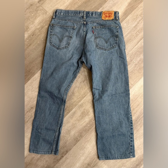 Levi’s 505 Straight Leg Jeans Classic Wash Size 36x29 - Picture 2 of 3